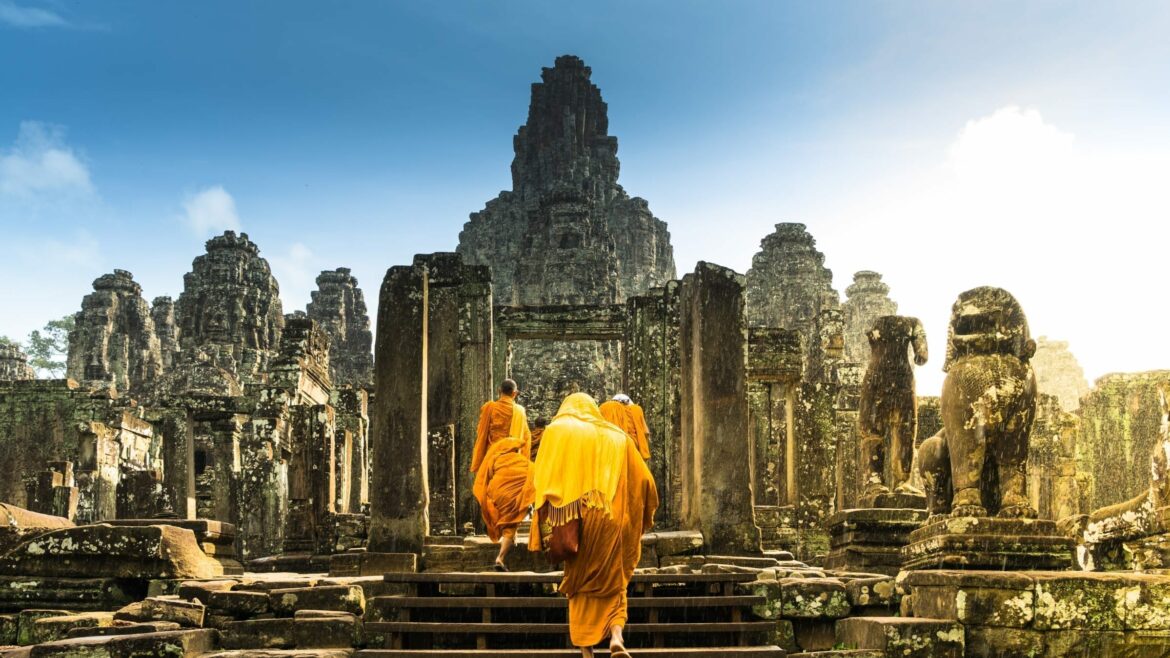Bayon_temple-Siem_Reap-Cambodia is included in Cambodia tours offered by Asia Vacation Group.