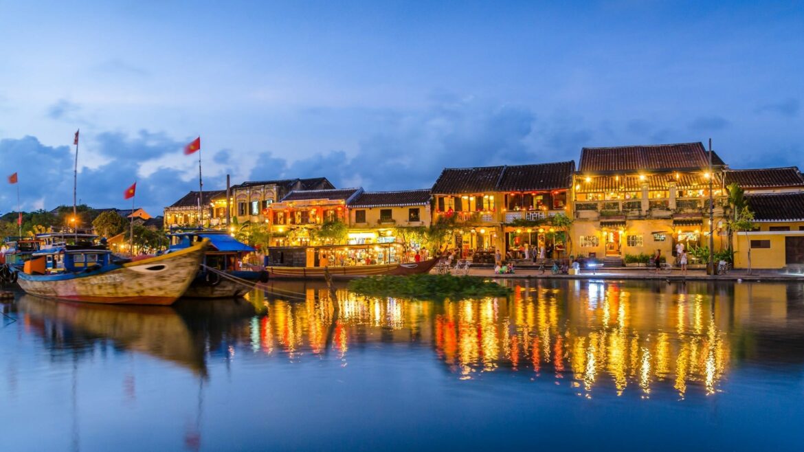 Hoi an Lake on sunset night life, included in tours offered by Asia Vacation Group