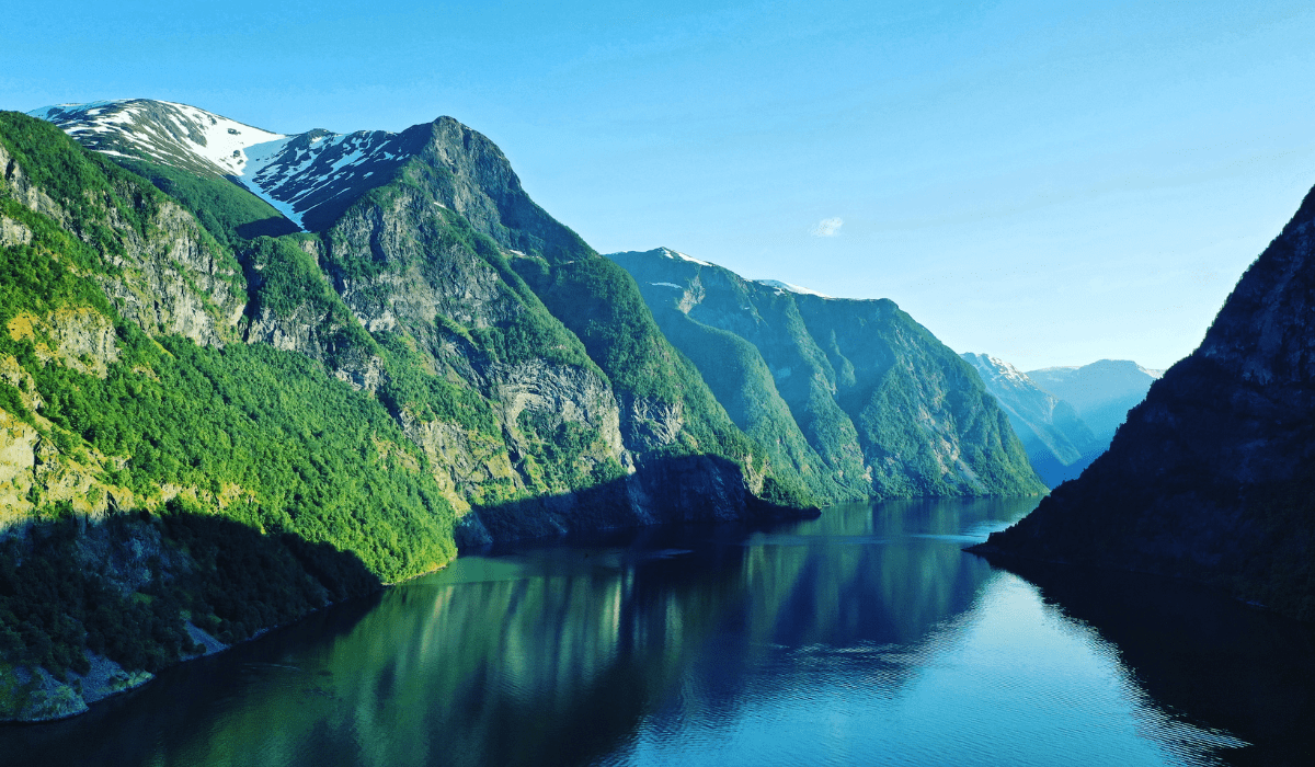 Exploring the Mystical Marvels of the Western Fjords