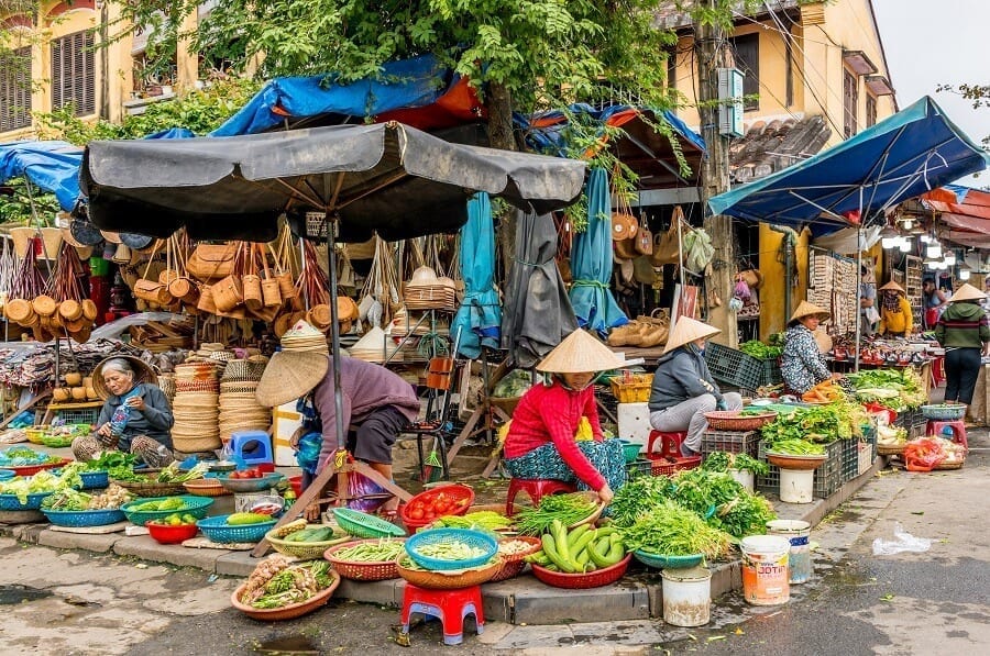 Local Vietnamese Street Market in Hoi An
